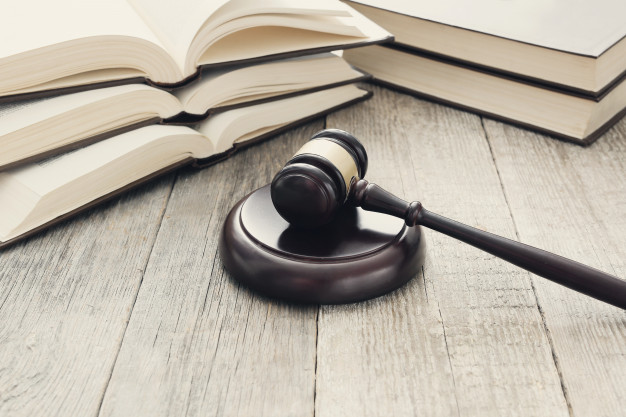 court-hammer-books-judgment-law-concept_144627-30452